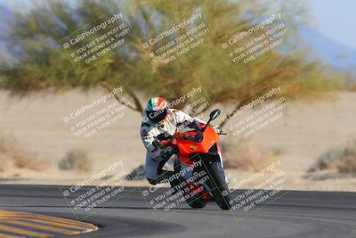 media/Nov-28-2022-Moto Forza (Mon) [[c5a51e62ca]]/C Group/Session 4 (Turn 4)/